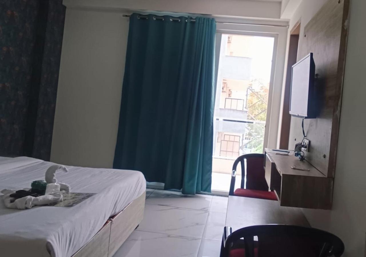 Akshay Dream Stay Gurgaon Exterior photo